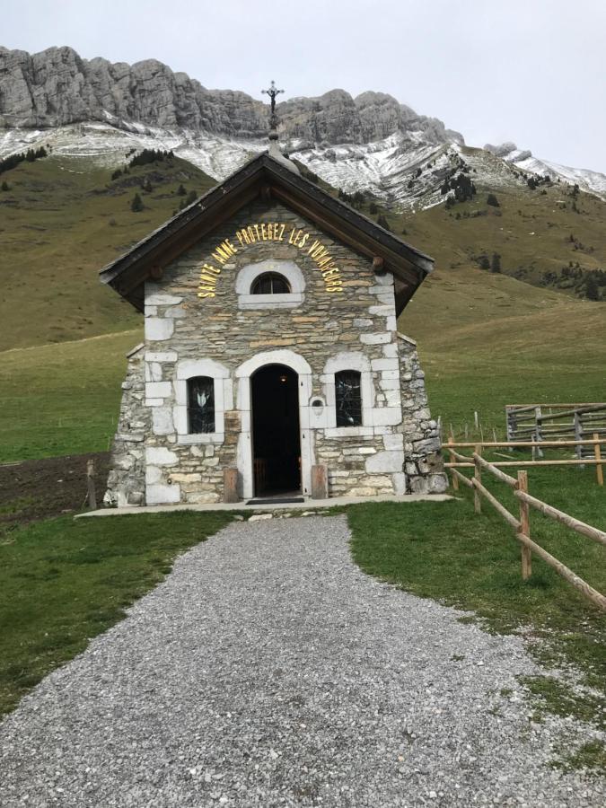 Le Bouchet-Mont Charvin Le Blanc Nordiqueヴィラ エクステリア 写真
